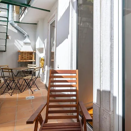 Apartament Whome | Great Location & Large Family W/patio *