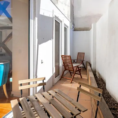 Whome | Great Location & Large Family W/patio Apartament *